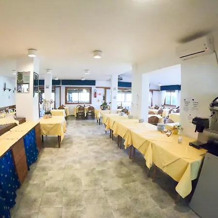 Santa Caterina 마리나디캄포