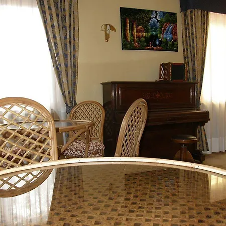 Hotel Santa Caterina 3*